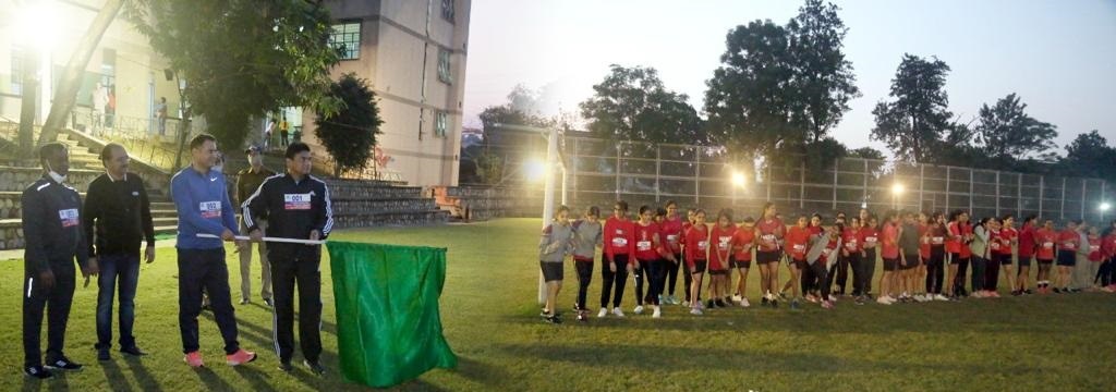 सेंट जोसेफ एकेडमी की इंटर हाउस एनुअल मैराथन आयोजित, डीएम व एसएसपी ने भी किया प्रतिभाग