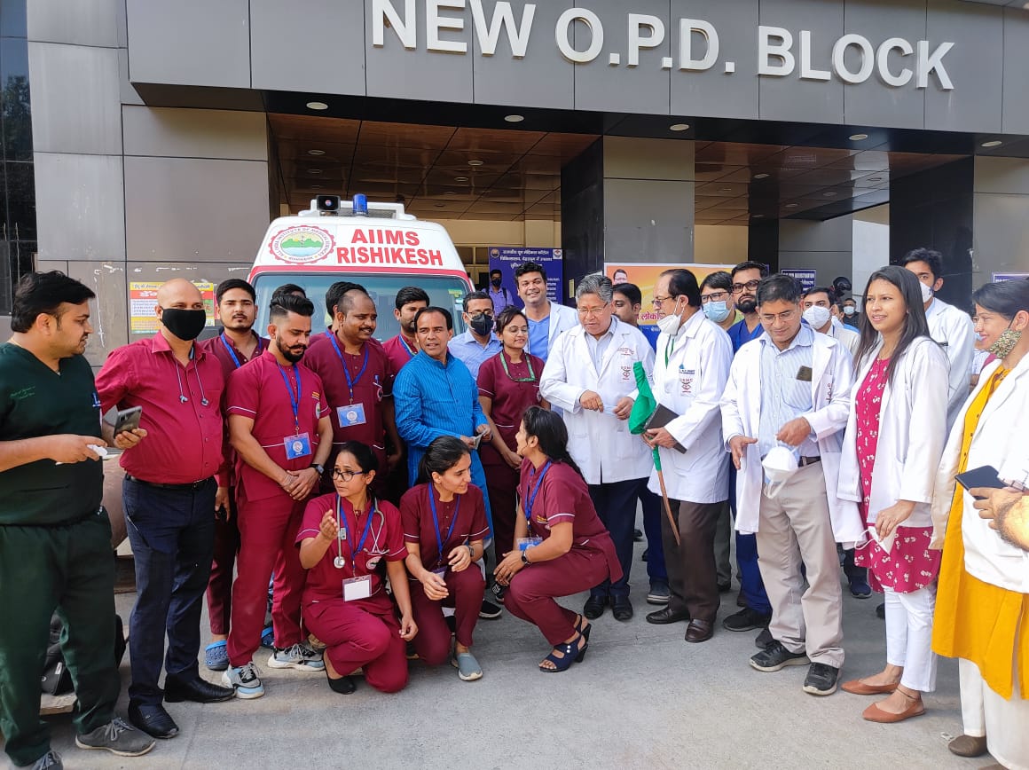 जागरुकता की अलख जगाने निकला एम्स का ’ट्रॉमा रथ’