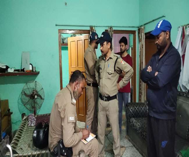 सो रहे थे घरवाले, चोरों ने दे डाला वारदात को अन्जाम