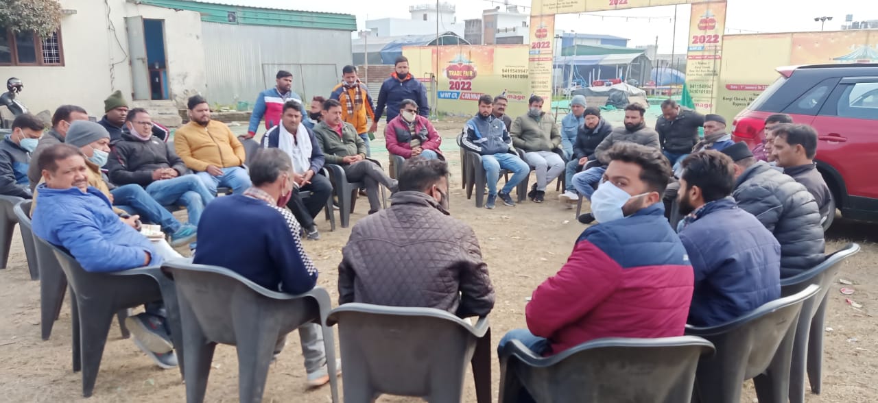 भाजपा में टिकट वितरण के साथ ही बगावत भी शुरु