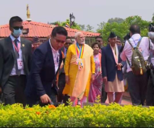 प्रधानमंत्री नरेन्द्र मोदी नेपाल के दौरे पर, नेपाल के प्रधानमंत्री शेर बहादुर देउबा के साथ करेंगे बैठक