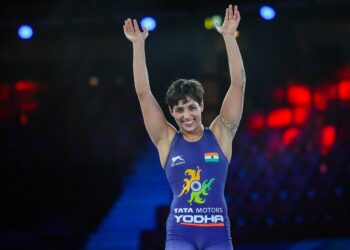 राष्ट्रमंडल खेलों में अंशु मालिक ने महिला कुश्ती में सिल्वर जीता