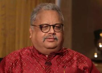 देश के बड़े उद्योगपति और निवेशक राकेश झुनझुनवाला का लंबी बीमारी के बाद निधन