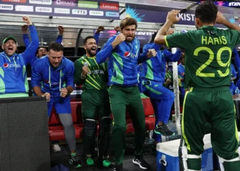 T-20 WorldCup Update: पहले सेमीफाइनल मुकाबले में पकिस्तान ने दर्ज की शानदार जीत