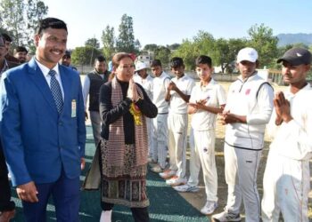 खेल मंत्री रेखा आर्या ने किया राज्य स्तरीय क्रिकेट प्रतियोगिता का शुभारंभ