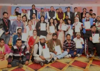 विश्व दिव्यांग दिवस पर सीएम धामी ने की चार घोषणाएं, 32 दिव्यांगजनों को किया सम्मानित