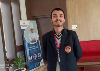 केवीएम के अभिषेक ने किया नाम रोशन, जीता  पुरस्कार