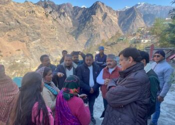 प्रीतम सिंह का सरकार पर तंज, जोशीमठ भू-धंसाव प्रभावित क्षेत्रों में सरकार के आपदा राहत बचाव कार्य अपर्याप्त व नाकाफी