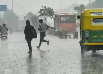 धामी सरकार का सरकरी डॉक्टरों को रिटायरमेंट तोहफा, अब 65 साल की उम्र में रिटायर होंगे डॉक्टर