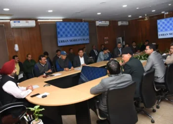 केन्द्रीय शिक्षा मंत्री से मिले कैबिनेट मंत्री डॉ0 धन सिंह रावत, और केन्द्रीय विश्वविद्यालय व एनआईटी श्रीनगर में कुलसचिवों की तैनाती की रखी मांग