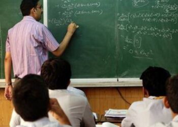 Uttarakhand: हैरान करने वाला सच आया सामने, शिक्षा विभाग में अनिवार्य तबादलों से बचने के लिए शुरू हुआ खेल।