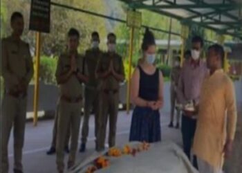 उत्तराखंड में सामने आया पुलिस का मानवीय चेहरा