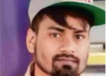 IPL में सट्टे लगा करोड़पति बनa बेटा, माता-पिता करते हैं मजदूरी