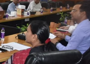 उत्तराखंड: प्रदेश सरकार निजी विश्वविद्यालय स्थापना नीति 2015 में बदलाव करेगी।