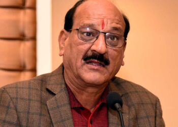 Dehradun News:अधिकारियों की एसीआर के मामले में बोले कैबिनेट मंत्री-क्या फर्क पड़ता है, कोई भी लिखे।