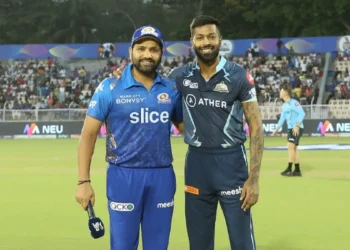 अपने घर में जीत दर्ज कर प्लेऑफ की होड़ में रहना चाहेगी मुंबई