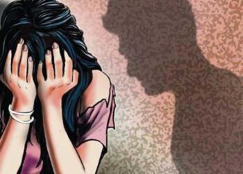 प्रधानाध्यापक ही करता रहा छात्राओं से छेड़छाड़, काई छात्राओं ने छोड़ा स्कूल, अब किया निलंबित।