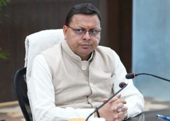 उत्तराखंड: मुख्यमंत्री पुष्कर सिंह धामी ने मारपीट विवाद का वीडियो वायरल होने के बाद कैबिनेट मंत्री प्रेमचंद अग्रवाल को किया तलब।