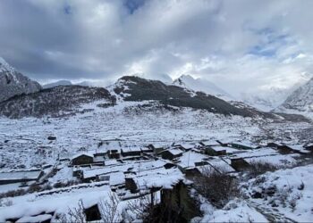 उत्तराखंड: बारिश और बर्फबारी की संभावना को देखते हुए मौसम विभाग ने जारी किया हाई अलर्ट।