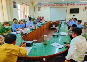 लंबे समय से गायब शिक्षकों पर होगी ये कार्यवाही