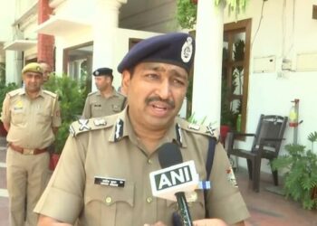 उत्तराखंड: कांवड़ मेले में डीजे रहेगा नियंत्रित, यात्रा के दौरान 12 फीट से ऊंची कांवड़ नहीं ला सकते।