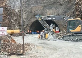 उत्तराखंड: गौरीकुंड हाईवे को बदरीनाथ हाईवे से जोड़ने वाली सुरंग पर रुद्रप्रयाग में 35 फीसदी से अधिक कार्य हो चुका है।