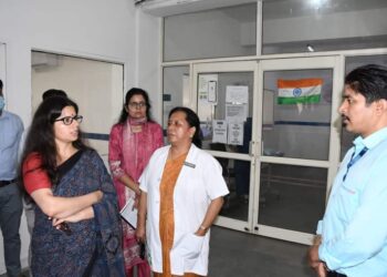 एसटीएच डा0 परमजीत सिंह ने डेंगू को लेकर मुख्य चिकित्साधिकारी को दिये कई निर्देश।