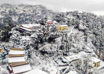 Weather update : उत्तराखंड में बदलेगा मौसम का मिजाज , पहाड़ी इलाकों में होगी बर्फबारी