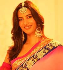 नैनीताल पहुंची BIGG BOSS FAME मनस्वी ममगाईं, गरीबों के लिए करना चाहती है काम