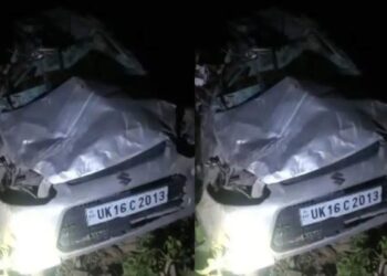 इस जिले में हुआ सड़क हादसा, गहरी खाई में गिरी कार, चालक की मौत