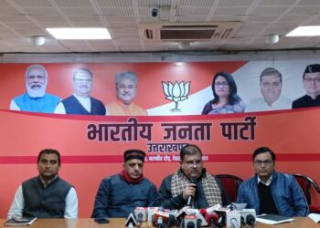 Uttarakhand: लोकसभा चुनाव से पहले राज्य में सियासत हुई तेज, क्या भाजपा का दामन थामेंगे जोत सिंह बिष्ट ?