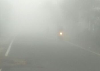 Uttarakhand Weather:देहरादून समेत इन जिलों में छाया रहा घना कोहरा..