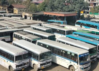 Ram Mandir: हरिद्वार से अयोध्या के लिए आज से चलेगी ROADWAYS बस, देखें कितना होगा किराया