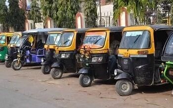 Dehradun: विक्रम-टेंपो की बॉडी और पट्टी का रंग तय, यहां देखें