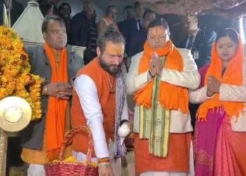टपकेश्वर मंदिर पहुंचे CM धामी, मंदिर से ही देखेंगे प्राण प्रतिष्ठा समारोह