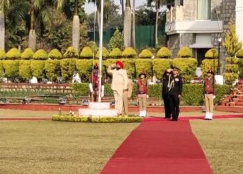 Republic Day 2024 : राज्यपाल ने फहराया तिरंगा, गिनाई सरकार की उपलब्धियां