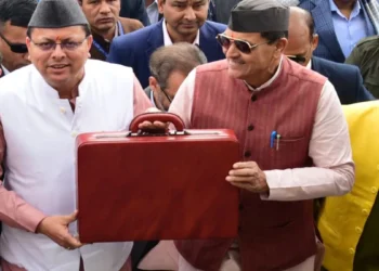 उत्तराखंड : धामी सरकार ने सदन पटल पर रखा बजट, वित्त मंत्री प्रेमचंद अग्रवाल कर रहे पेश