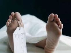 एंबुलेंस में छह घंटे तक तड़पती रही प्रसूता की मौत,बच्ची को दिया जन्म