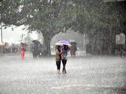 उत्तराखंड में फिर बदलेगा मौसम का मिजाज , इस दिन गरज चमक के साथ बरसेंगे बादल