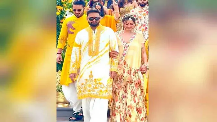 rishabh-pant sisiter sakshi-pant-wedding-