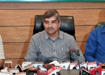 वनों को आग से बचाने के लिए वन महकमा अलर्ट, जारी किया हेल्पलाइन नंबर