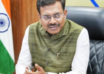 उत्तराखंड में संविदा और आउटसोर्स भर्तियों पर रोक CS